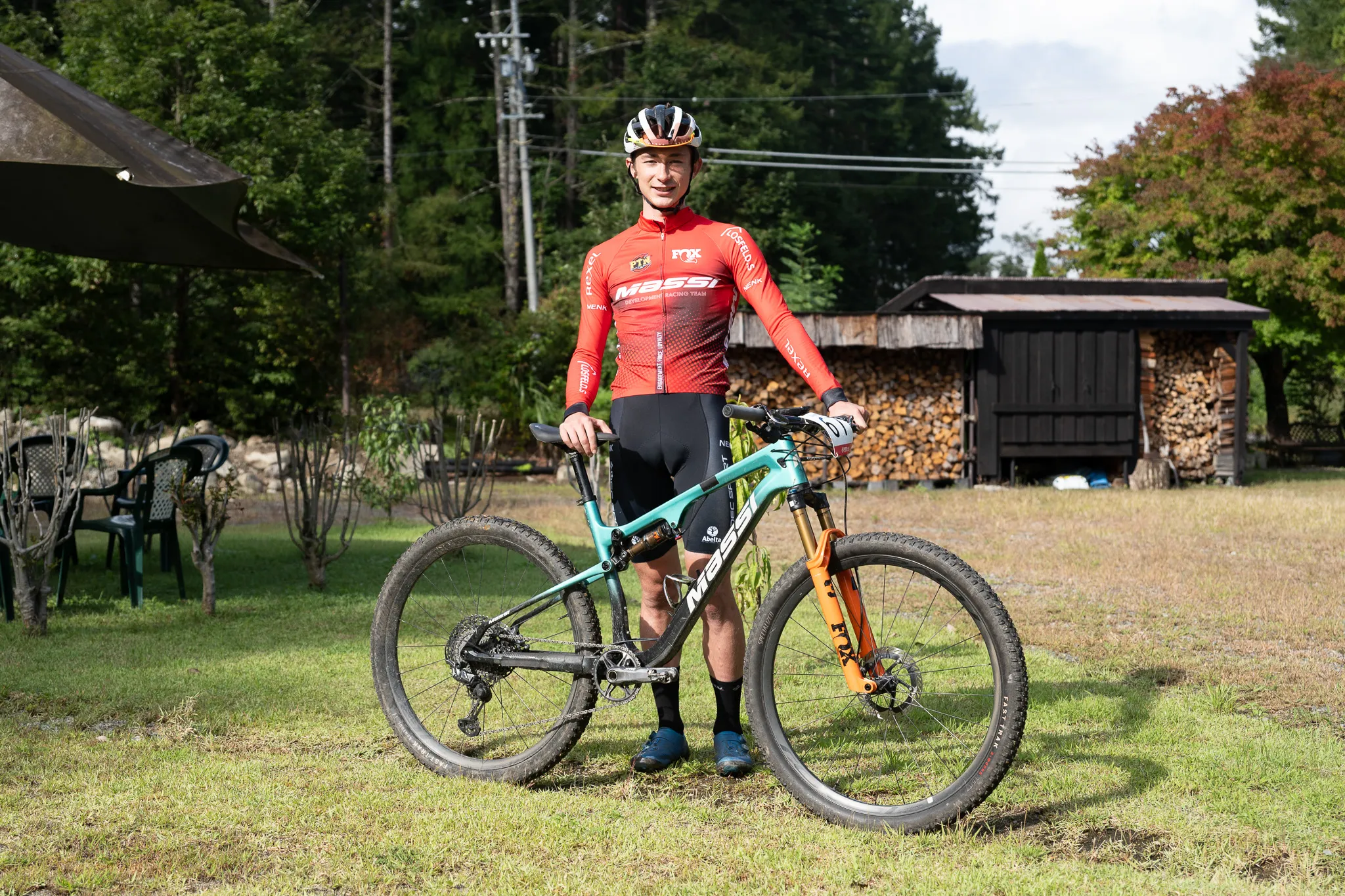 メインビジュアル